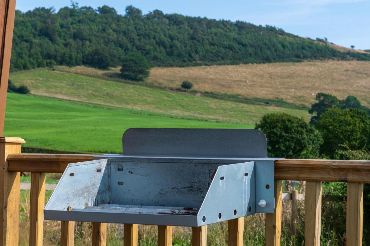 Waenfechan Glamping With Hot Tubs Colwyn Bay Dış mekan fotoğraf