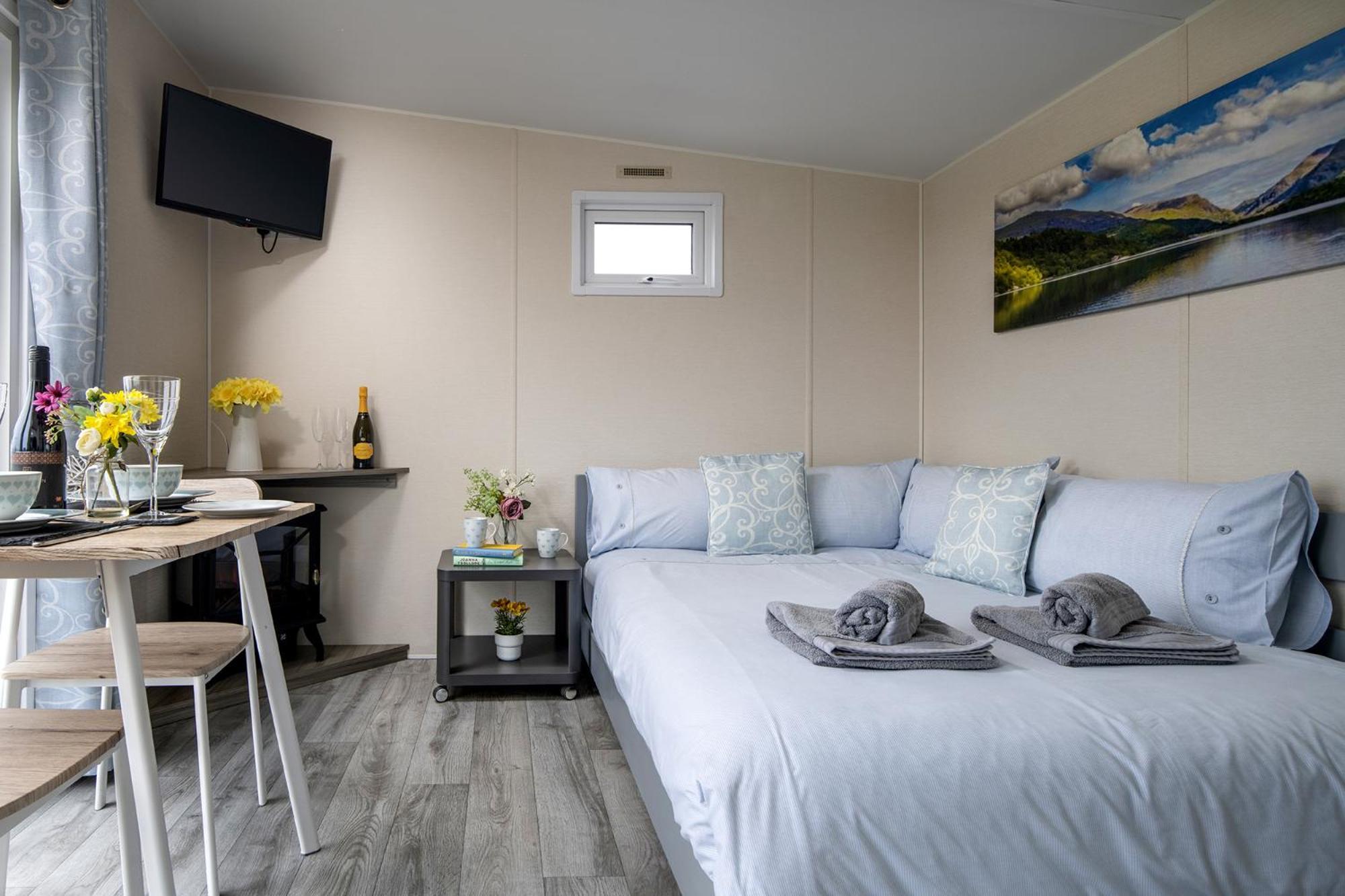 Waenfechan Glamping With Hot Tubs Colwyn Bay Dış mekan fotoğraf