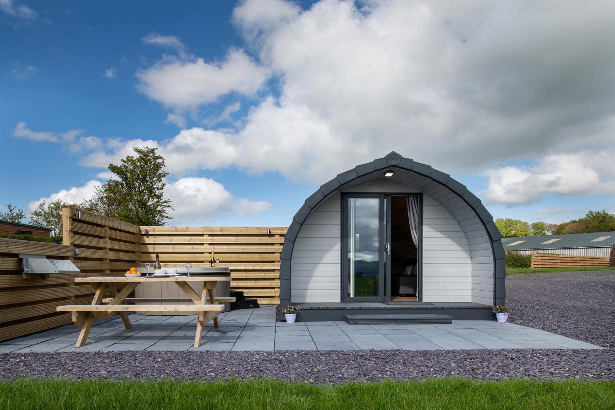 Waenfechan Glamping With Hot Tubs Colwyn Bay Dış mekan fotoğraf