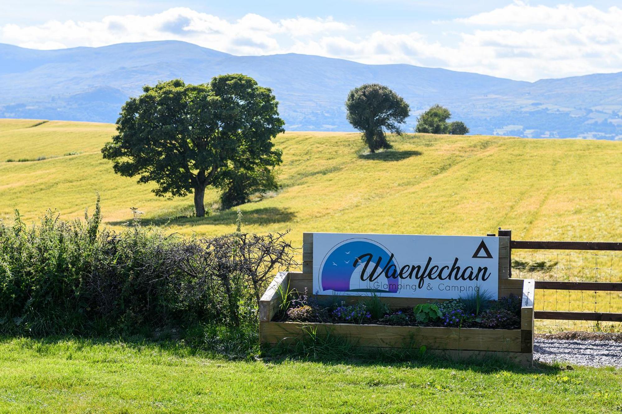 Waenfechan Glamping With Hot Tubs Colwyn Bay Dış mekan fotoğraf